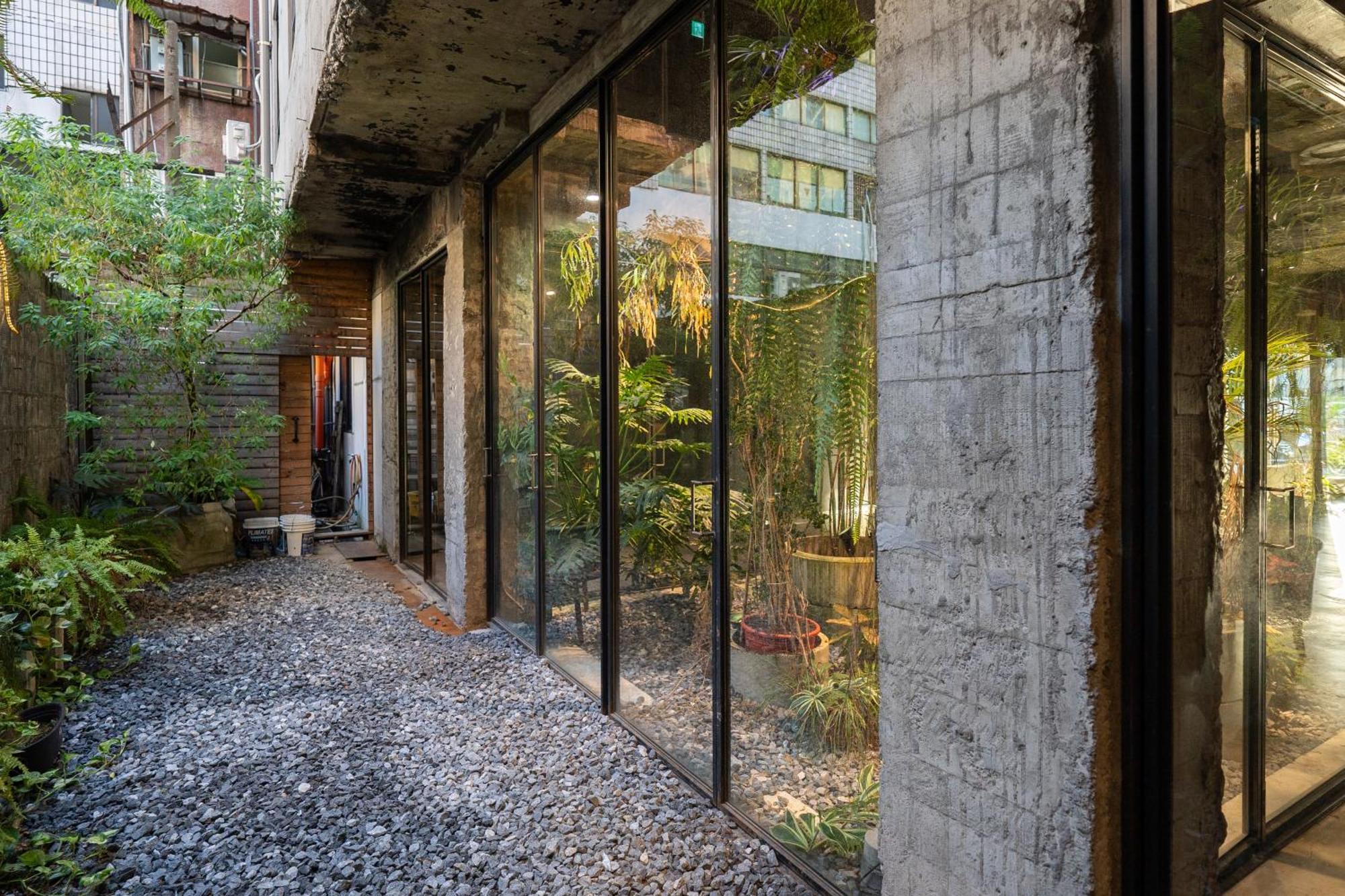 Sof Hotel Taichung Exterior foto